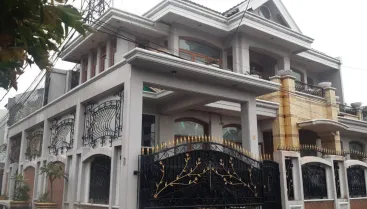 Dijual Dijual Rumah  RAWAMANGUN JAKARTA TIMUR 2 Lantai Bangunan Full Baru